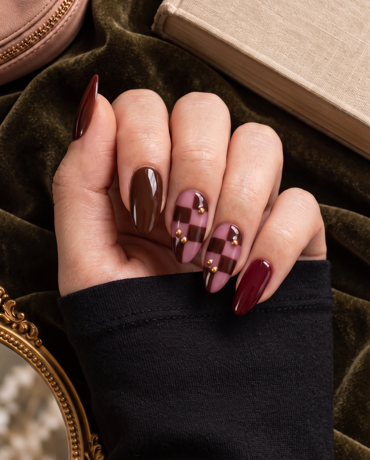 Burgundy and brown glossy checkerboard press-on nails with gold accents