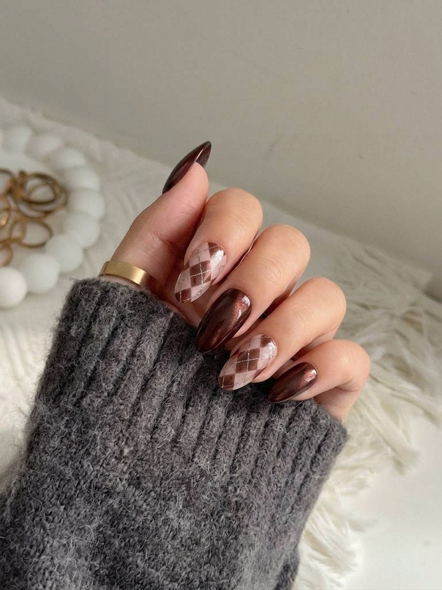 Brown Argyle Cat Eye Press-On Nails